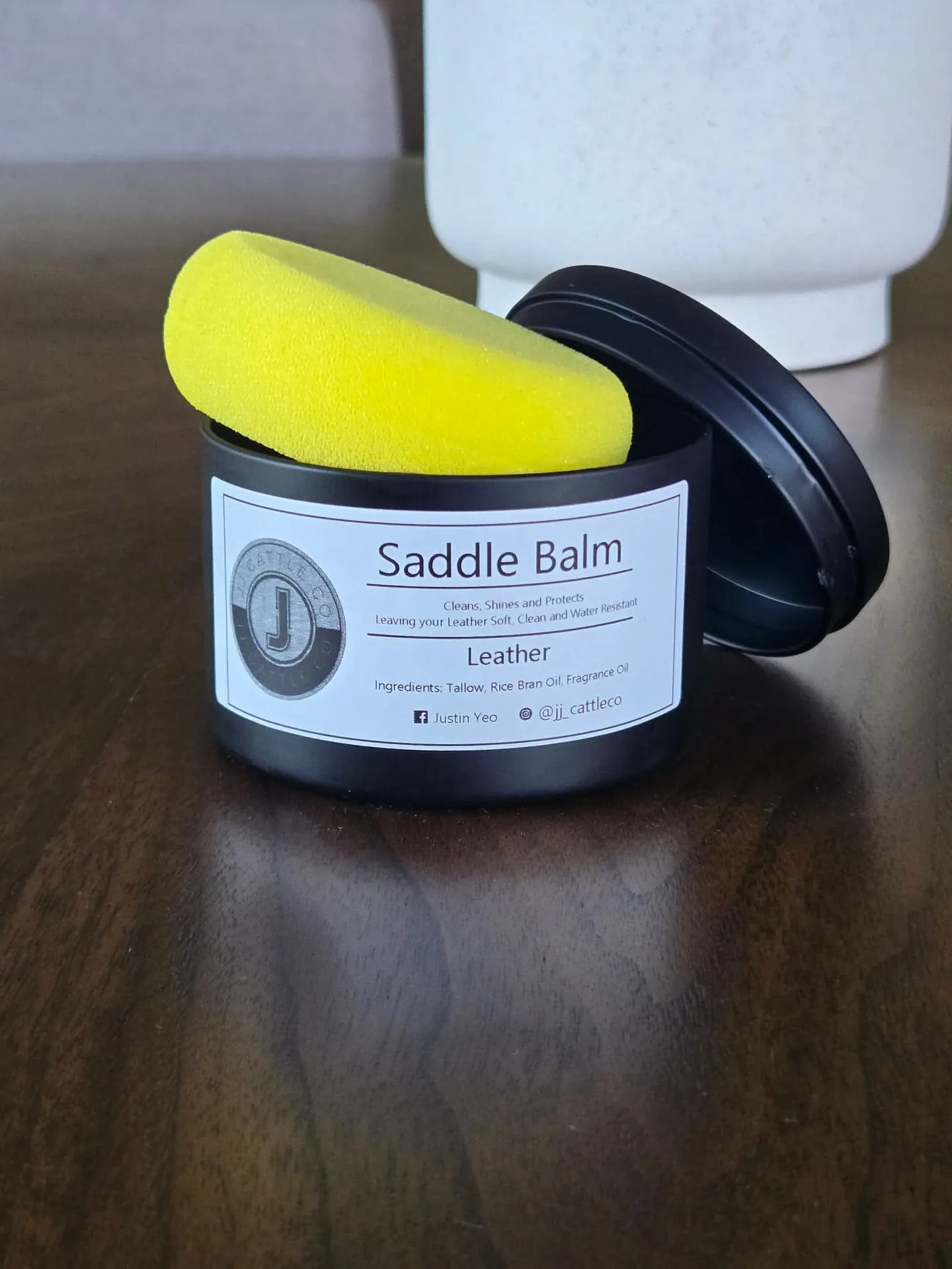 JJ Cattle Co. Saddle / Leather Balm 8 oz · with applicator